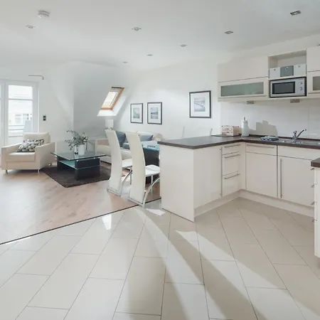 Apartament Loft 10 *